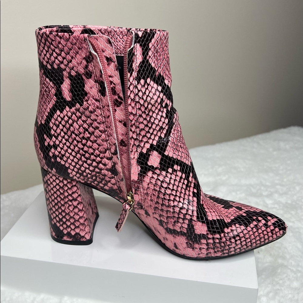 ALICE+OLIVIA  DELANIE SNAKE SKIN BOOTIE PINK